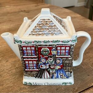 Vintage Wade England #2 in The Christmas Collection 'Christmas Carol' Teapot